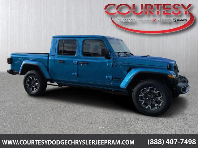 2026 Jeep Gladiator GLADIATOR SAHARA 4X4