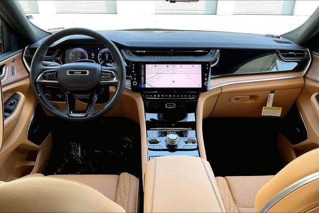 2026 Jeep Grand Cherokee Summit 4x4