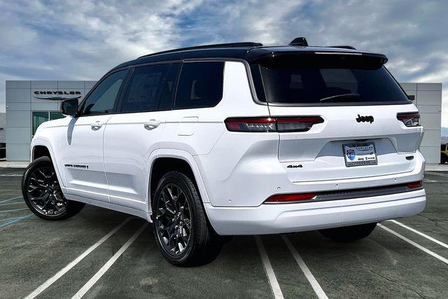 2026 Jeep Grand Cherokee Summit 4x4