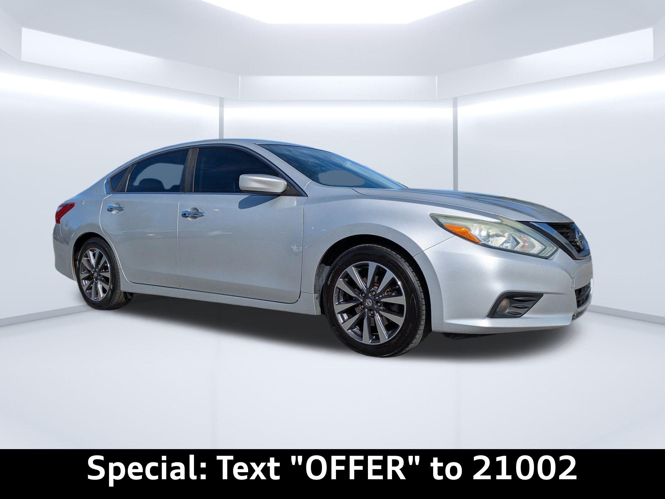 Used 2017 Nissan Altima SV with VIN 1N4AL3APXHC287498 for sale in Jacksonville, FL