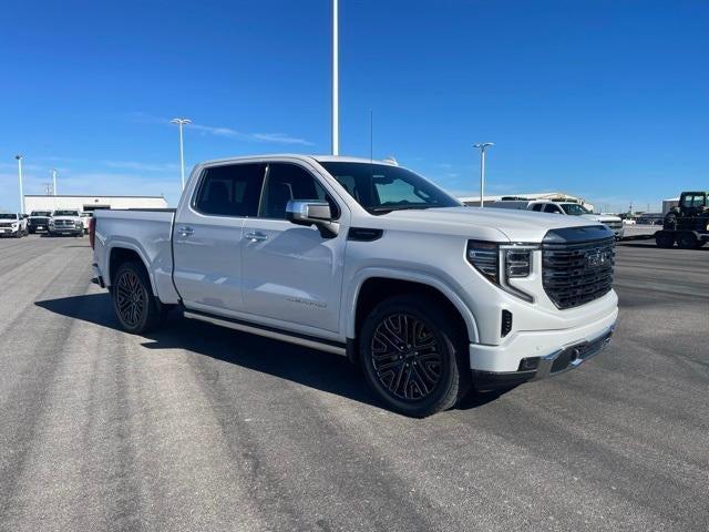 2022 GMC Sierra 1500 4WD Crew Cab Short Box Denali Ultimate 2022 GMC Sierra 1500 4WD Crew Cab Short Box Denali Ultimate