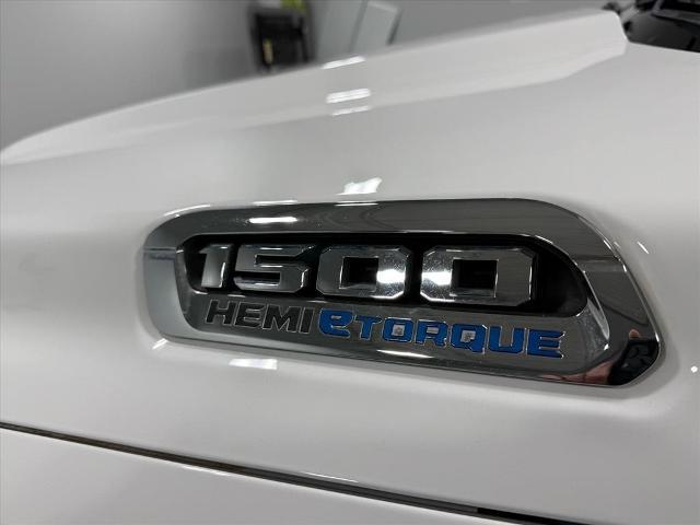 2023 Ram 1500 Laramie Crew Cab 4x4 5'7" Box
