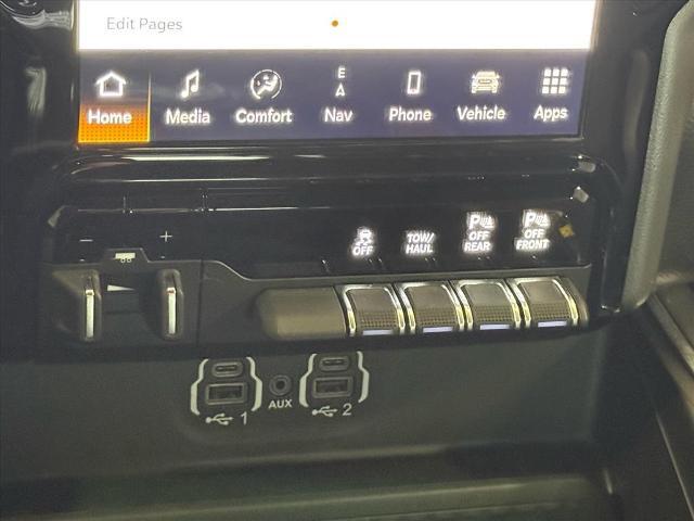 2023 Ram 1500 Laramie Crew Cab 4x4 5'7" Box