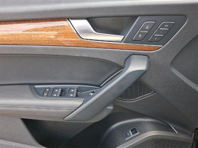 2023 Audi Q5 Prestige 45 TFSI S line quattro S tronic