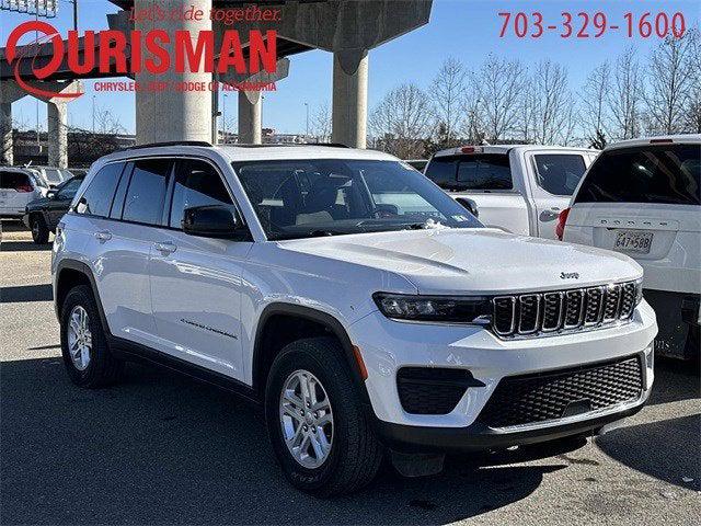 2023 Jeep Grand Cherokee Laredo 4x4 2023 Jeep Grand Cherokee Laredo 4x4