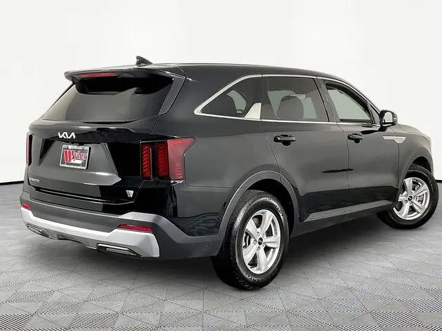 2026 Kia Sorento LX