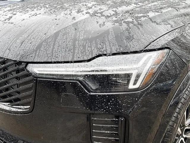 2026 Volvo XC90 Ultra Dark Theme, B6 AWD Gas (mild hybrid), Gasoline, 7 Seats