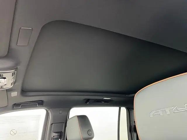 2026 GMC Yukon XL 4WD AT4