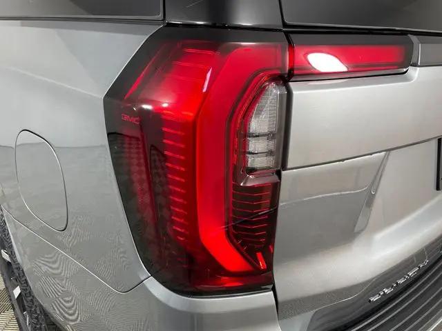 2026 GMC Yukon XL 4WD AT4