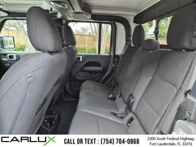 2023 Jeep Gladiator Overland