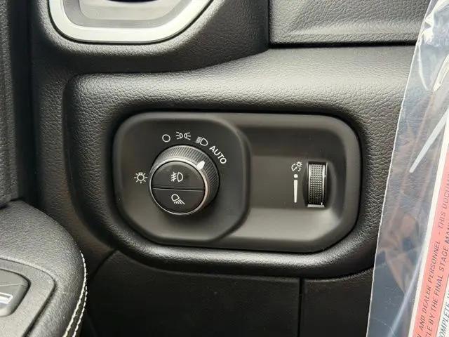 2026 Ram 3500 Tradesman/Big Horn