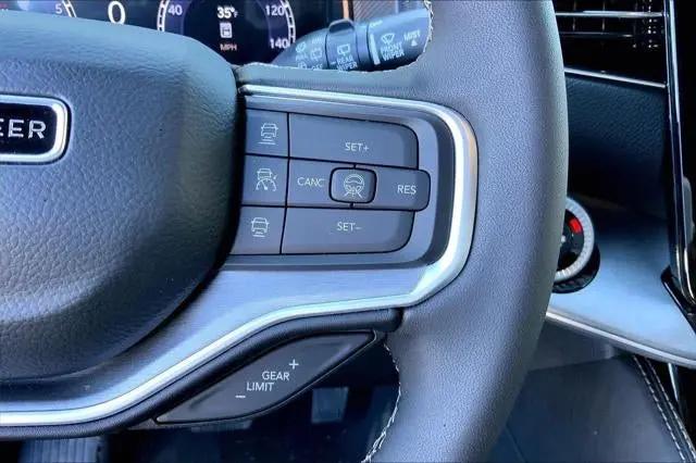 2026 Jeep Grand Wagoneer Limited Altitude 4x4
