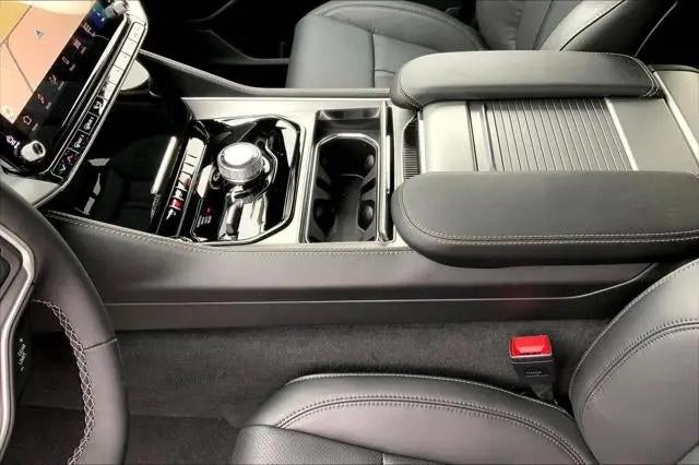 2026 Jeep Grand Wagoneer L Limited Altitude 4x4