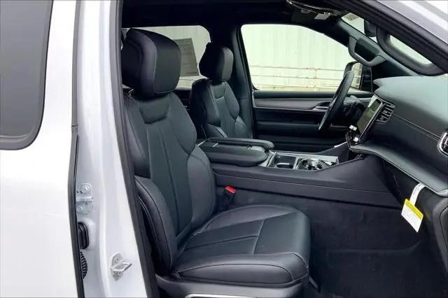 2026 Jeep Grand Wagoneer L Limited Altitude 4x4