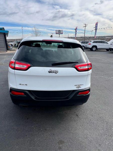 2014 Jeep Cherokee Sport