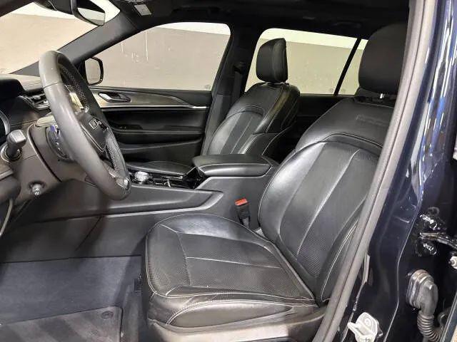 2023 Jeep Grand Cherokee L Overland 4x4