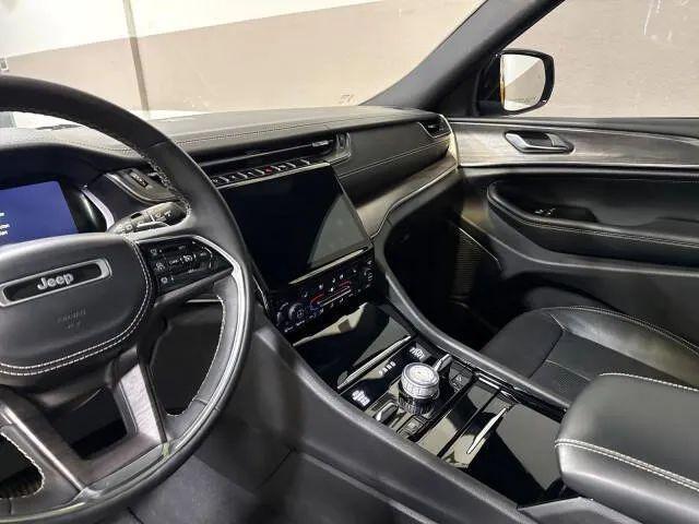 2023 Jeep Grand Cherokee L Overland 4x4
