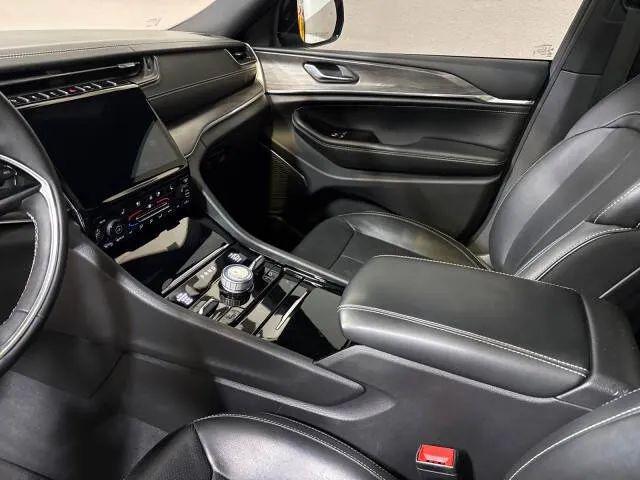 2023 Jeep Grand Cherokee L Overland 4x4