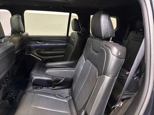 2023 Jeep Grand Cherokee L Overland 4x4