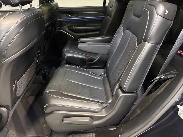 2023 Jeep Grand Cherokee L Overland 4x4