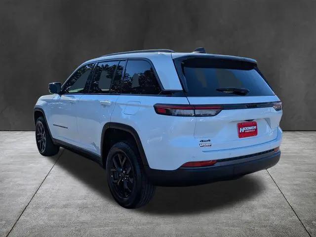 2026 Jeep Grand Cherokee Altitude 4x4