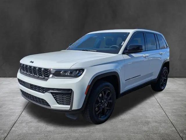2026 Jeep Grand Cherokee Altitude 4x4