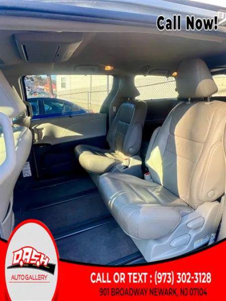 2018 Toyota Sienna XLE Premium 7 Passenger