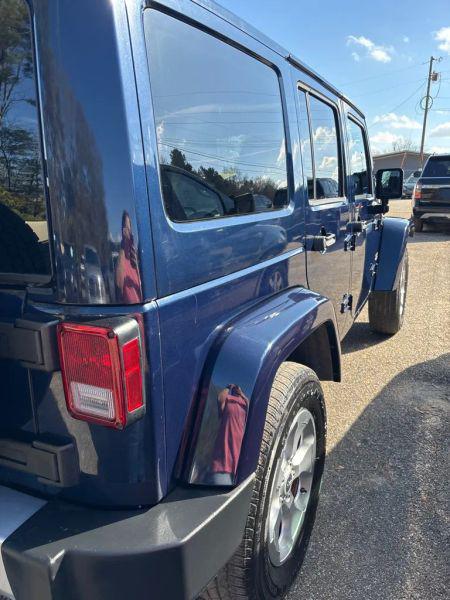 2013 Jeep Wrangler Unlimited Sahara