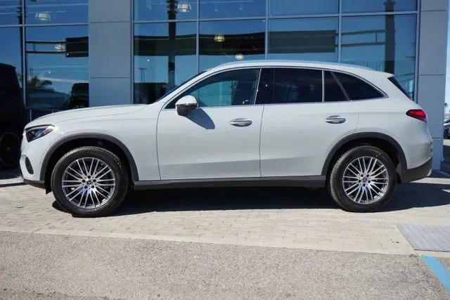 2026 Mercedes-Benz GLC GLC 300