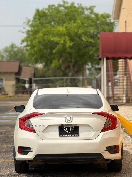 2017 Honda Civic EX-L