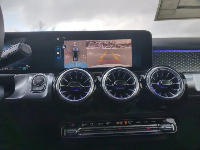 2026 Mercedes-Benz GLB 4MATIC