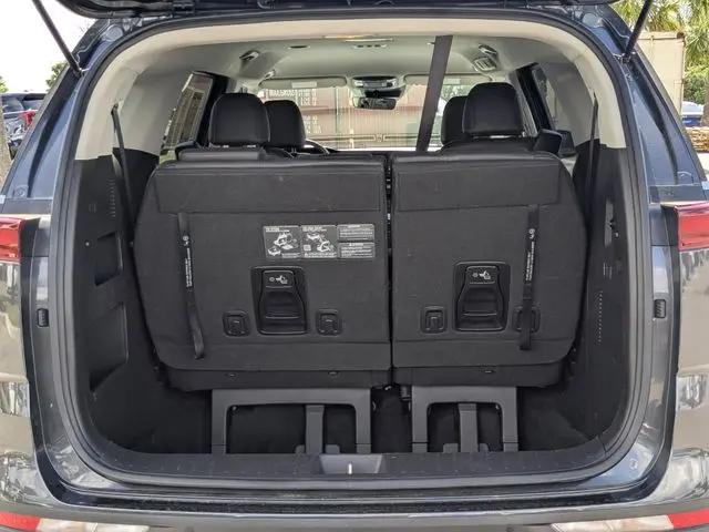 2024 Kia Carnival MPV LX Seat Package