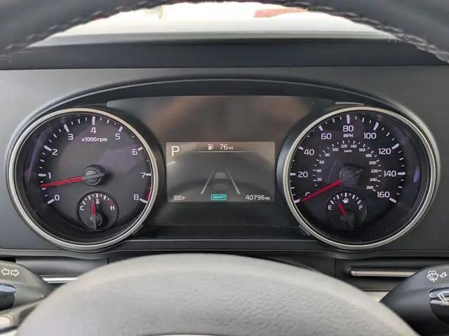 2024 Kia Carnival MPV LX Seat Package