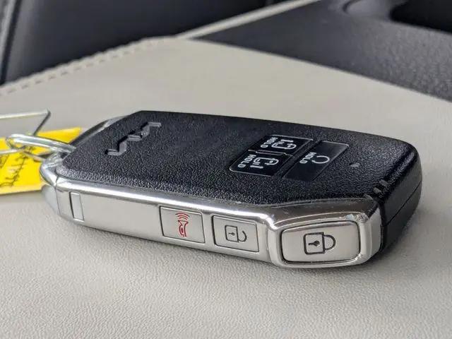 2024 Kia Carnival MPV LX Seat Package