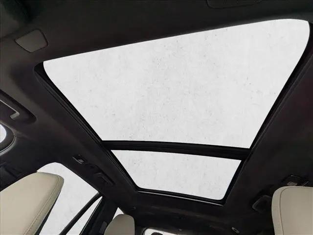 2026 Volvo XC90 Plus, B5 AWD Gas (mild hybrid), Gasoline, Bright, 7 Seats