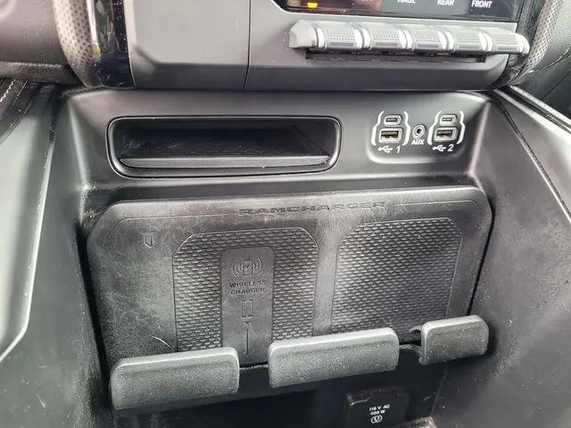 2022 Ram 1500 Limited Crew Cab 4x2 5'7" Box