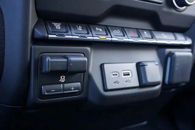 2026 Chevrolet Silverado 2500HD Crew Cab, Standard Bed, WT, 4WD