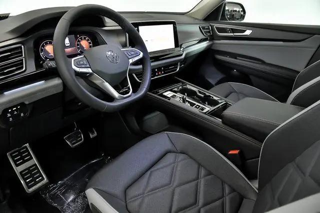 2026 Volkswagen Atlas Peak Edition
