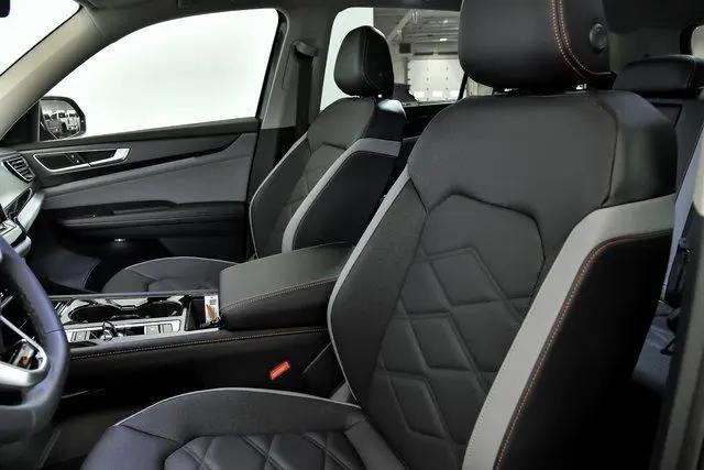 2026 Volkswagen Atlas Peak Edition