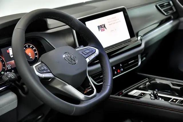 2026 Volkswagen Atlas Peak Edition