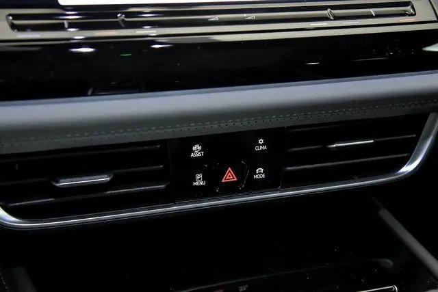 2026 Volkswagen Atlas Peak Edition