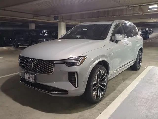 2026 Volvo XC90 Plug-In Hybrid Plus, T8 AWD, Electric/Gasoline, Bright, 7 Seats