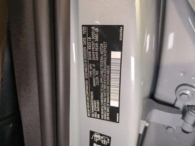 2026 Volvo XC90 Plug-In Hybrid Plus, T8 AWD, Electric/Gasoline, Bright, 7 Seats