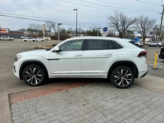 2026 Volkswagen Atlas Cross Sport SEL Premium R-Line