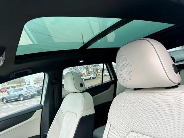 2026 Volkswagen Atlas Cross Sport SEL Premium R-Line