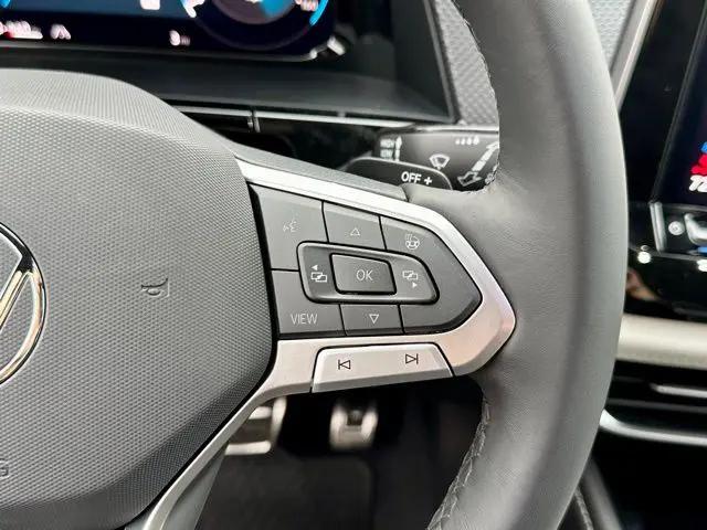 2026 Volkswagen Atlas Cross Sport SEL Premium R-Line