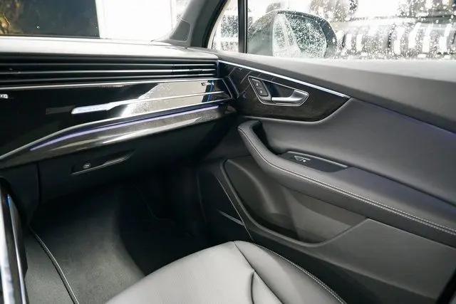 2026 Audi Q7 Premium Plus TFSI quattro tiptronic