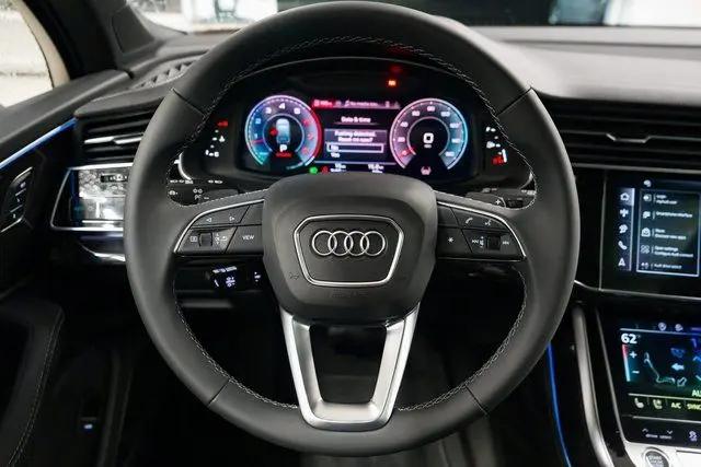 2026 Audi Q7 Premium Plus TFSI quattro tiptronic