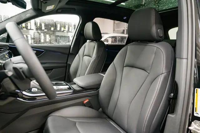 2026 Audi Q7 Premium Plus TFSI quattro tiptronic
