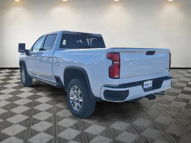 2026 Chevrolet Silverado 2500HD Crew Cab, Standard Bed, High Country, 4WD